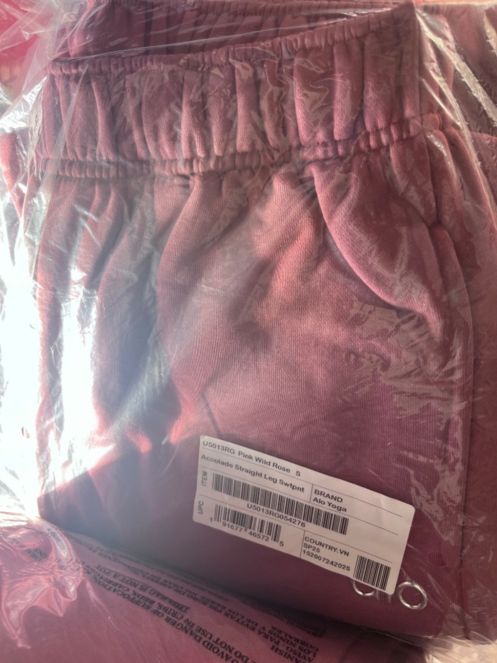 Alo Yoga sweatpants pink small wild rose straight small - Picture 2 of 2